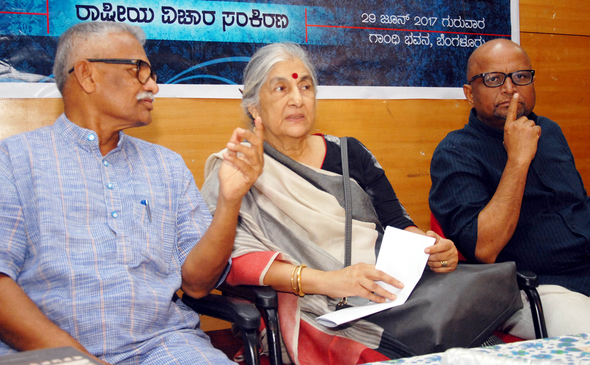 ಪೇಜಾವರ ಶ್ರೀಗಳ ಸೋಗಲಾಡಿತನದ ಬಗ್ಗೆ ಎಚ್ಚರವಿರಲಿ: ದಿನೇಶ್ ಅಮಿನ್ ಮಟ್ಟು